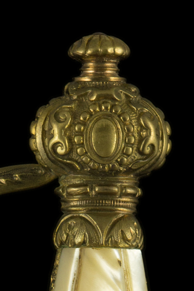 00230_S000012_French_Judge_Smallsword_Hilt_Obverse_