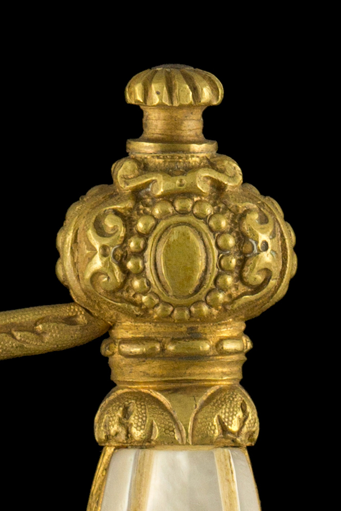 00240_S000040_French_St-Etienne_Smallsword_Hilt_Obverse_