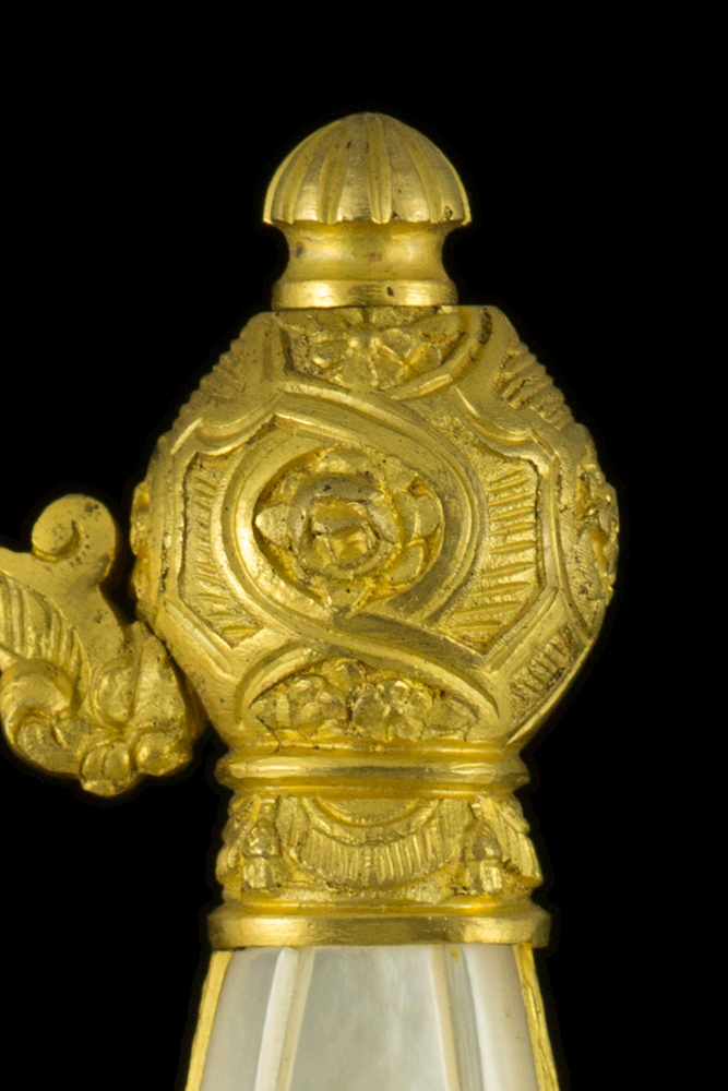 00600_S000022_French_3rd_Republic_Smallsword_Hilt_Obverse_