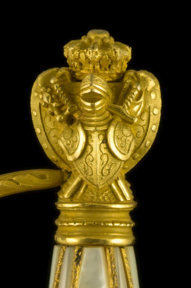 01810_S000057_French_Ambassador_Smallsword_Hilt_Obverse_