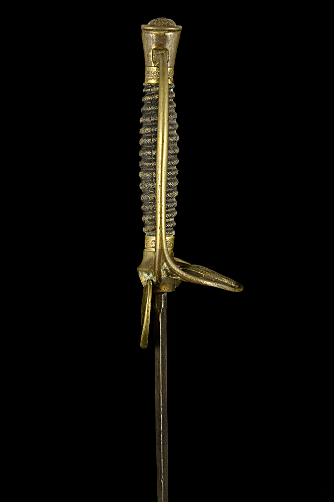 S000023_Belgian_Smallsword_Hilt_Right_Side