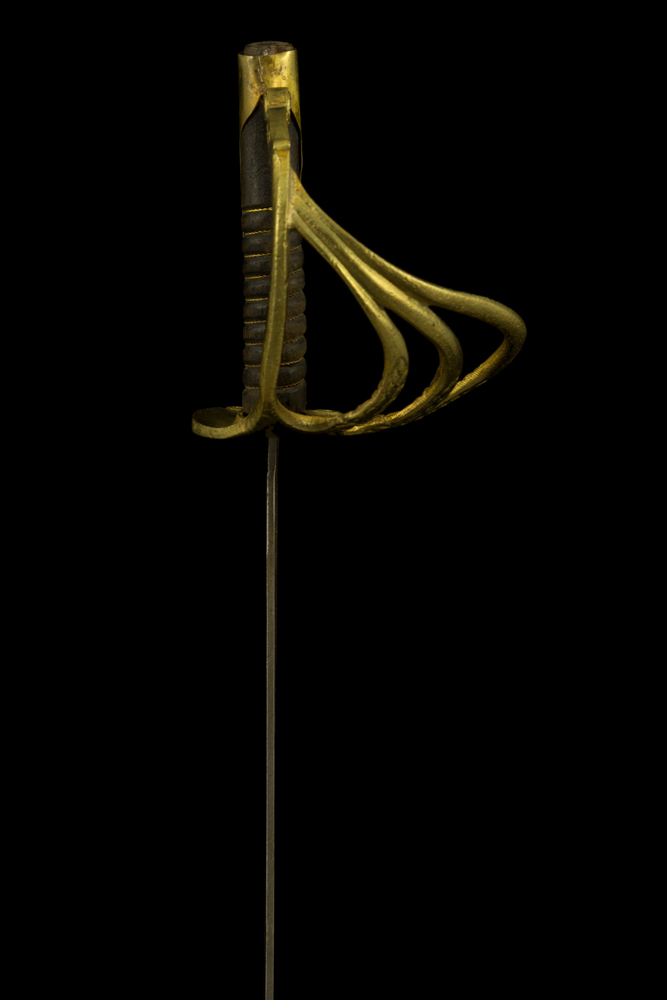 S000026_Child_Sword_Hilt_Right_Side