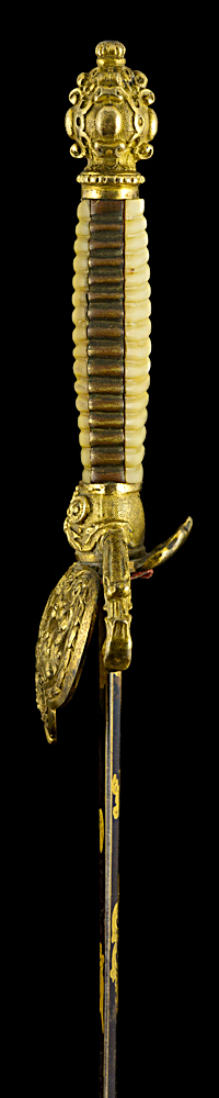 S000060_Peruvian_Smallsword_Hilt_Left_Side