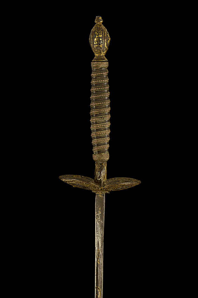 S000100_French_Smallsword_Hilt_Left_Side