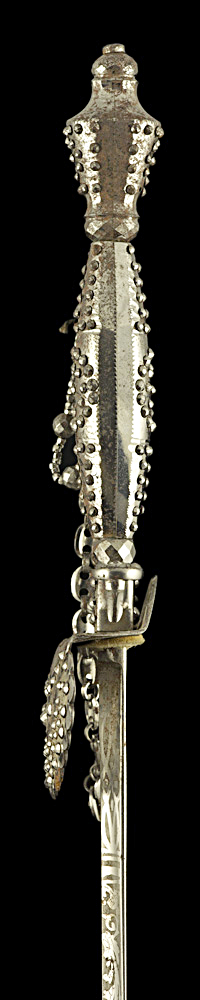 S000135_British_Smallsword_Hilt_Left_Side