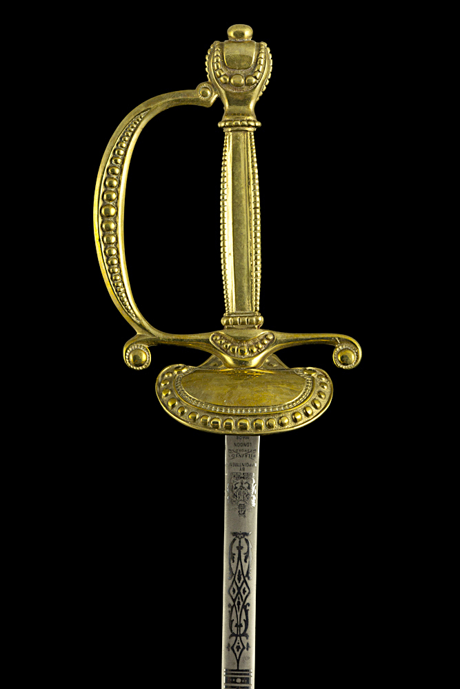 S000187_British_Court_Sword_EII_Hilt_Obverse_