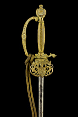 S000031_Thai_Child_Sword_Hilt_Obverse