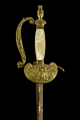 S000066_French_Helmet_Smallsword_Hilt_Obverse_