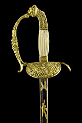 S000111_French_Superior_Officer_Smallsword_Hilt_Obverse_