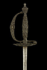 S000155_British_Cut_Steel_Smallsword_Hilt_Obverse