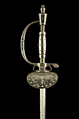 S000168_British_Cut_Steel_Smallsword_Hilt_Obverse