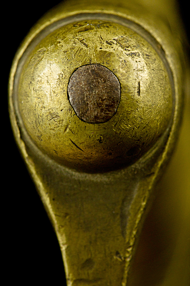 S000025_Briquet_Sword_Detail_Hilt_Pommel