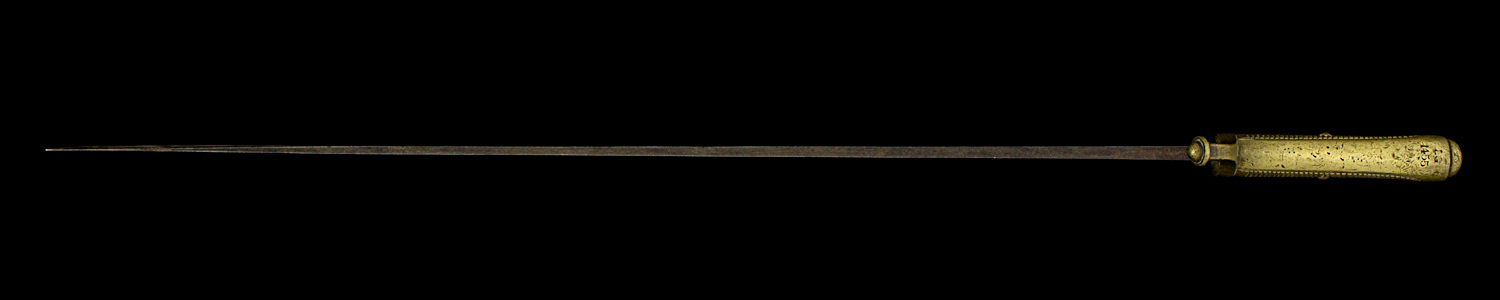 S000025_Briquet_Sword_Full_Left_Side