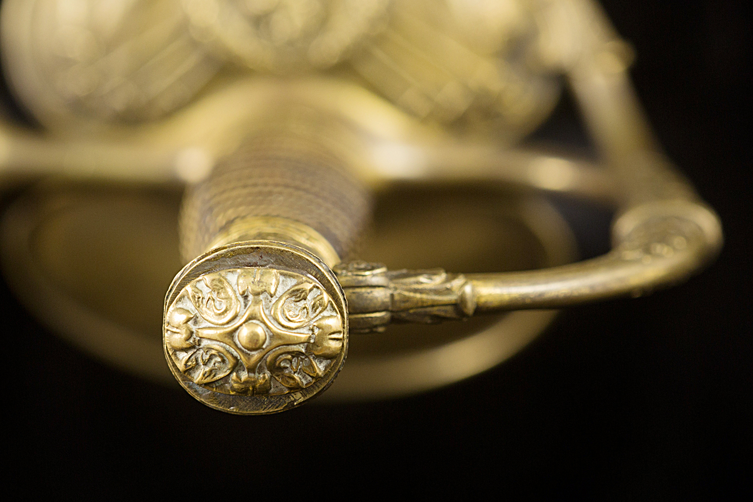 S000046_Belgian_Smallsword_Detail_Hilt_Pommel