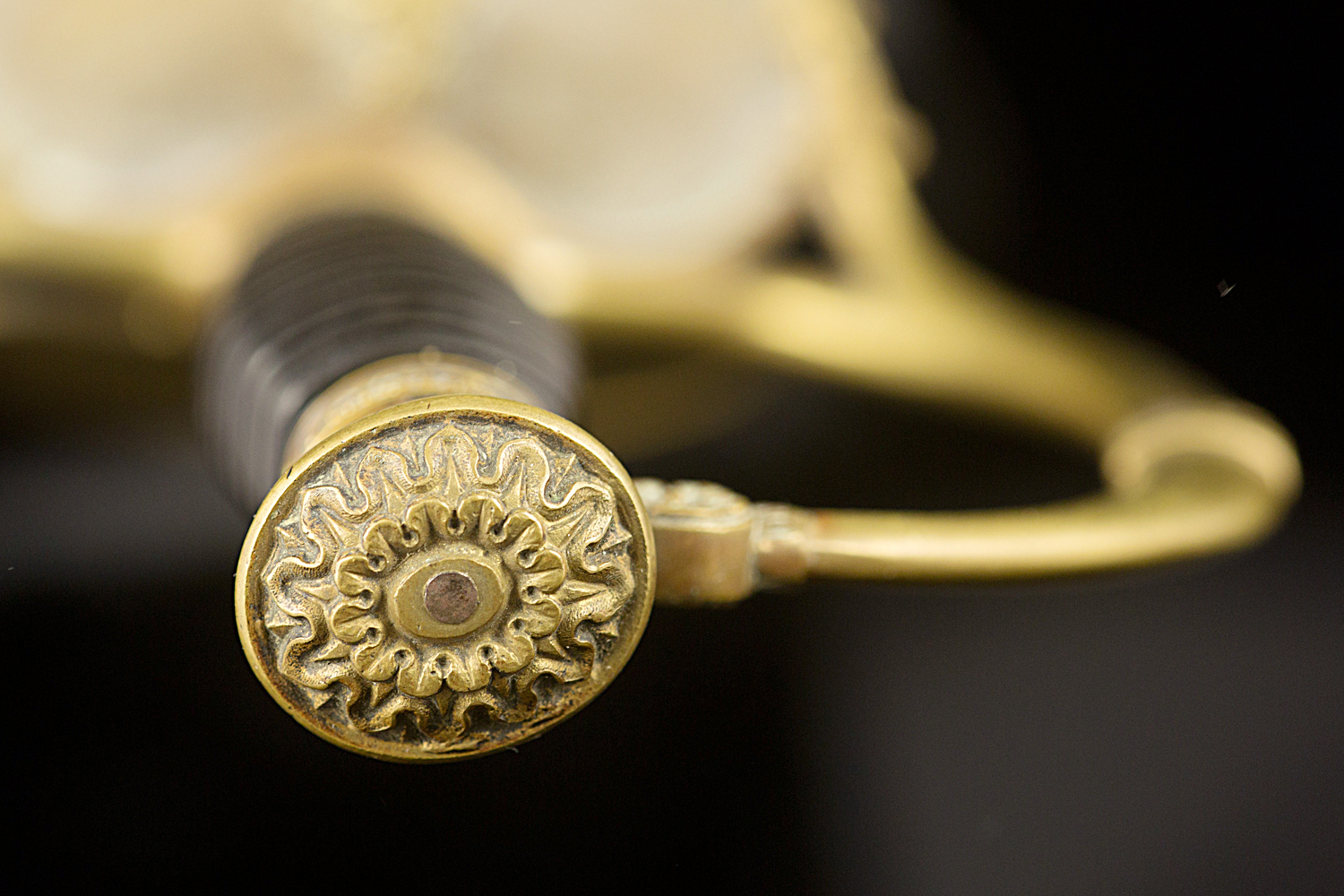 S000047_Belgian_Smallsword_Detail_Hilt_Pommel