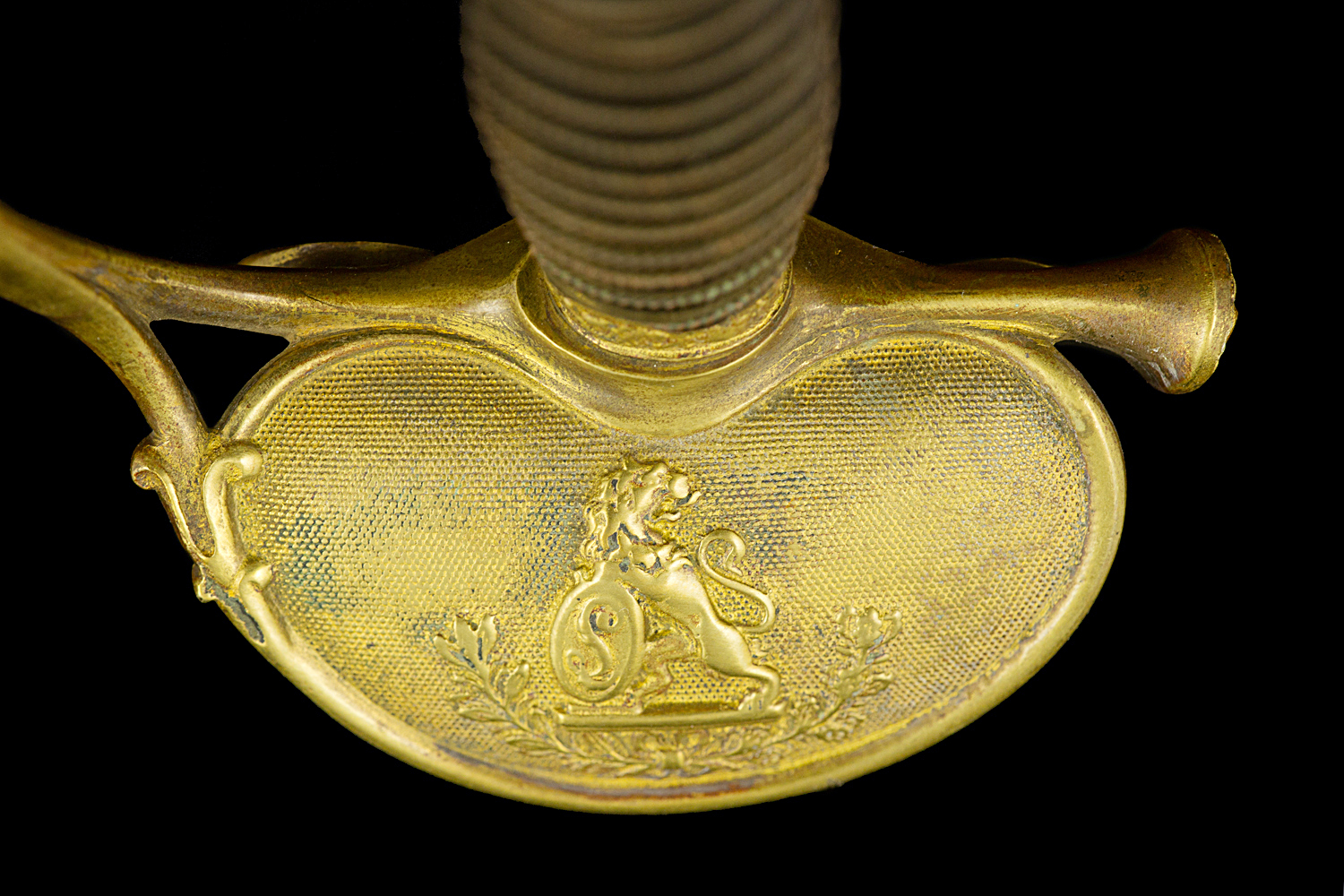 S000055_Belgian_Smallsword_Detail_Shell_Obverse