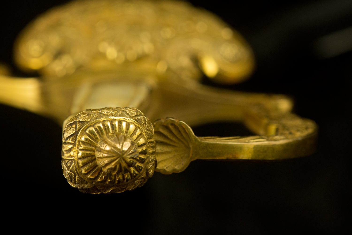 S000056_German_Smallsword_Detail_Hilt_Pommel