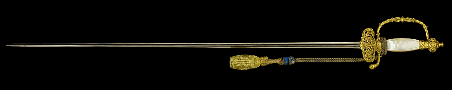 S000068_Vatican_Smallsword_Full_Obverse_