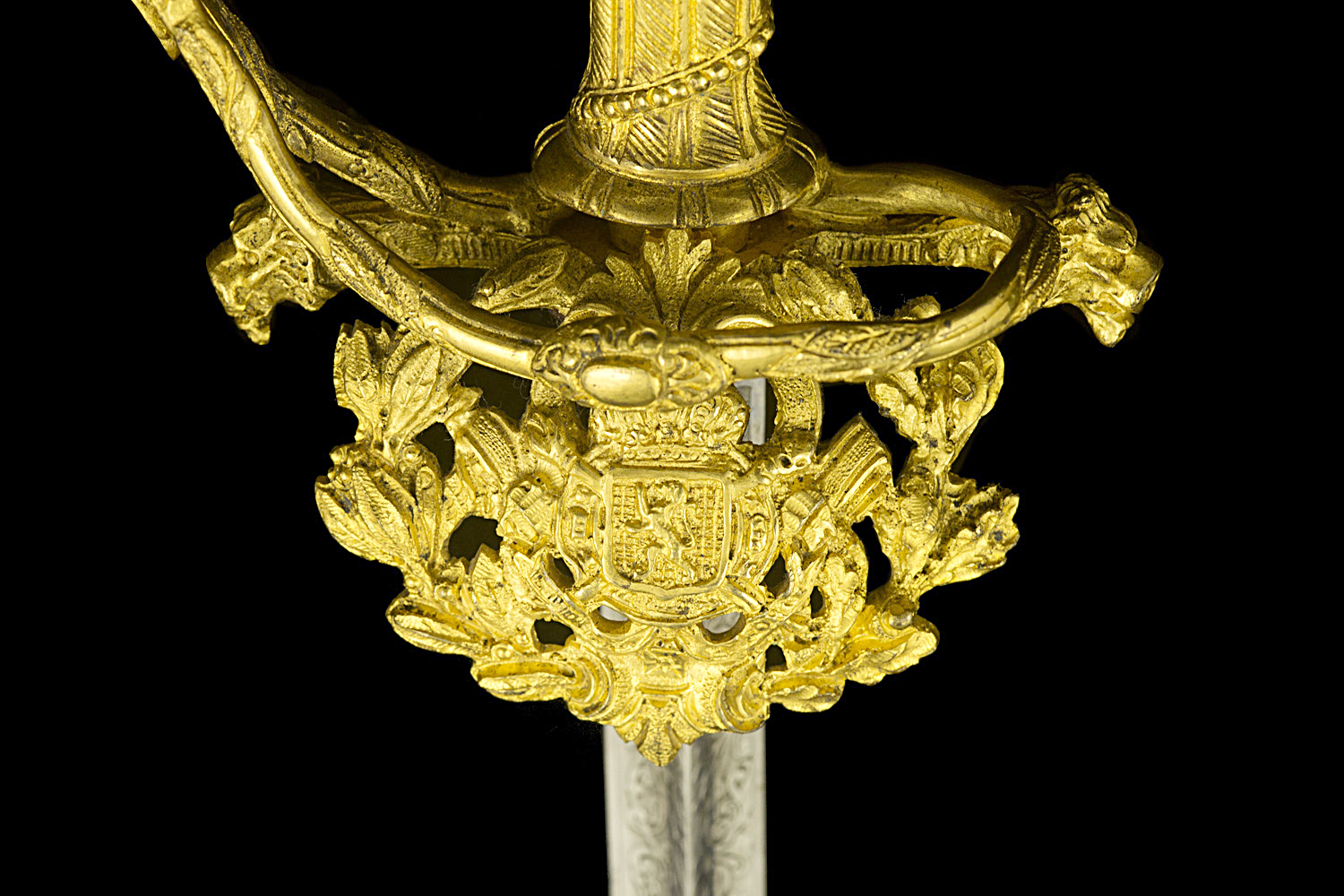 S000092_Belgian_Smallsword_Detail_Shell_Obverse