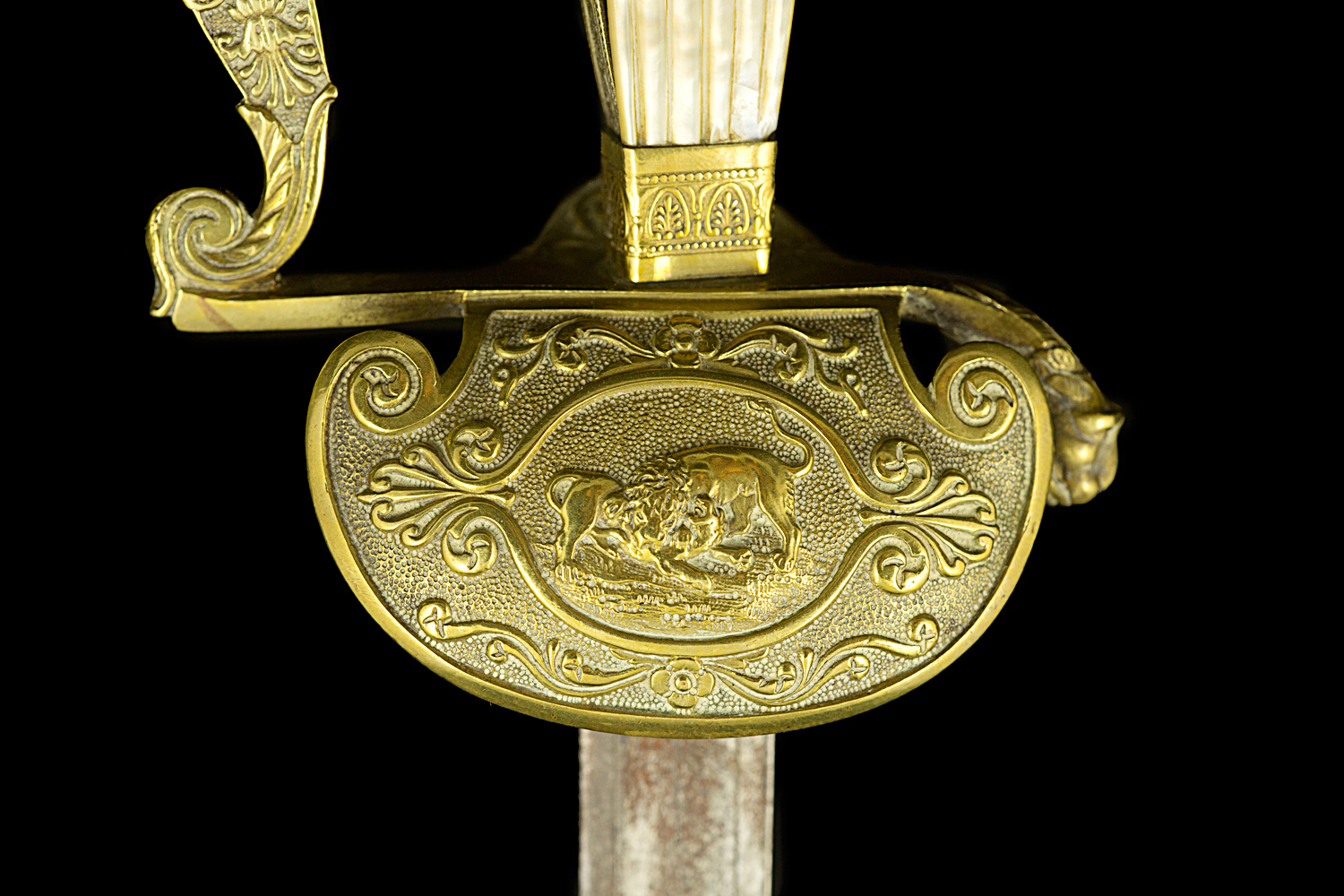 S000101_Belgian_Smallsword_Detail_Shell_Obverse